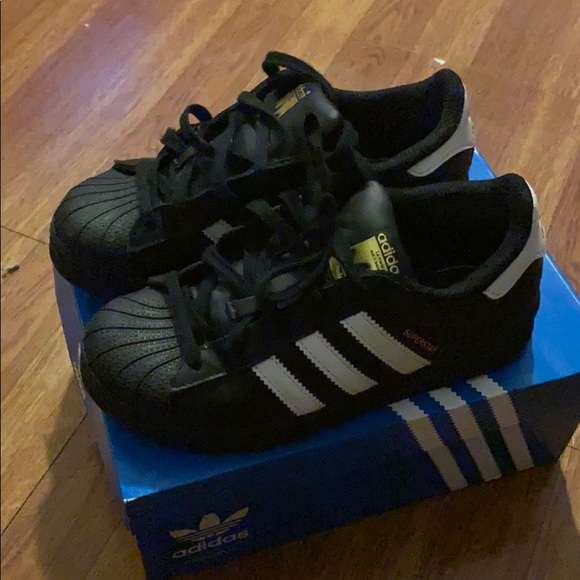 adidas Other - Adidas superstar